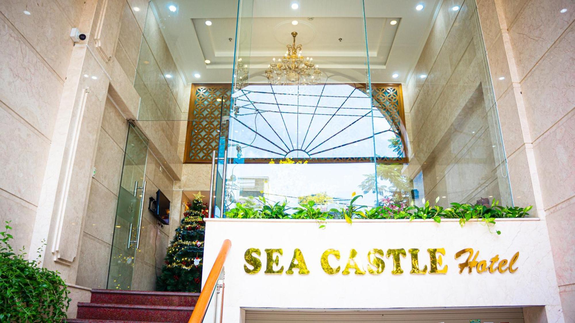 Sea Castle Hotel Da Nang Exterior photo