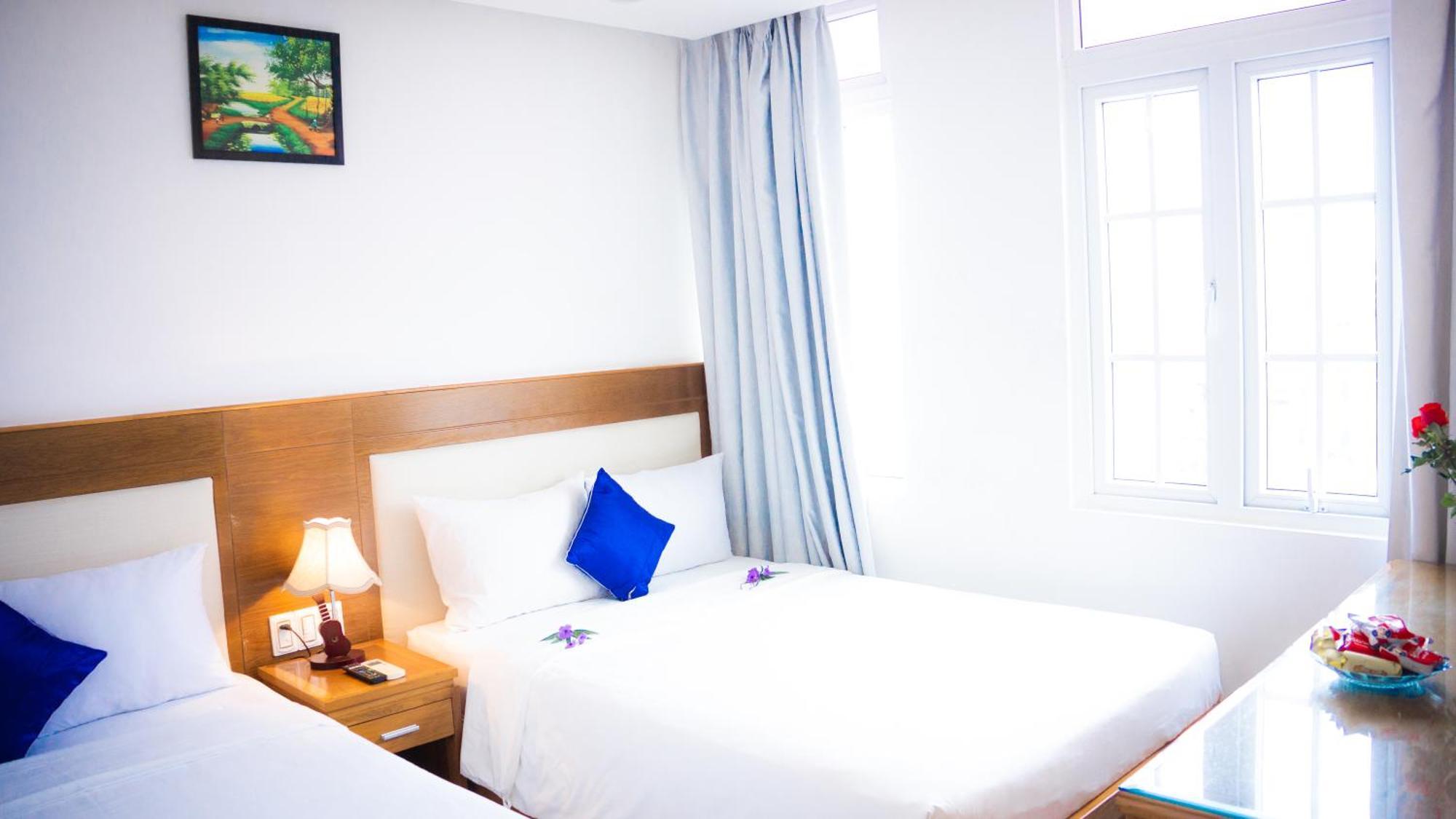 Sea Castle Hotel Da Nang Exterior photo
