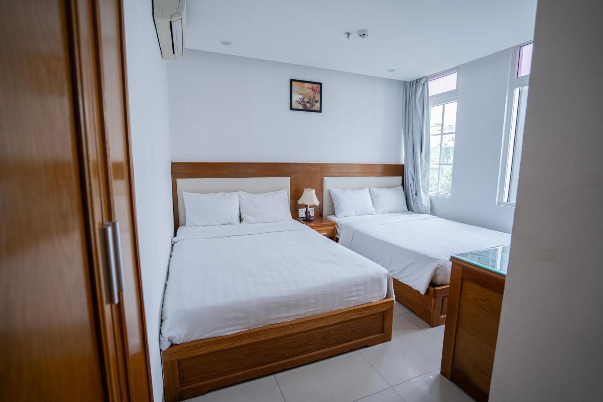 Sea Castle Hotel Da Nang Exterior photo
