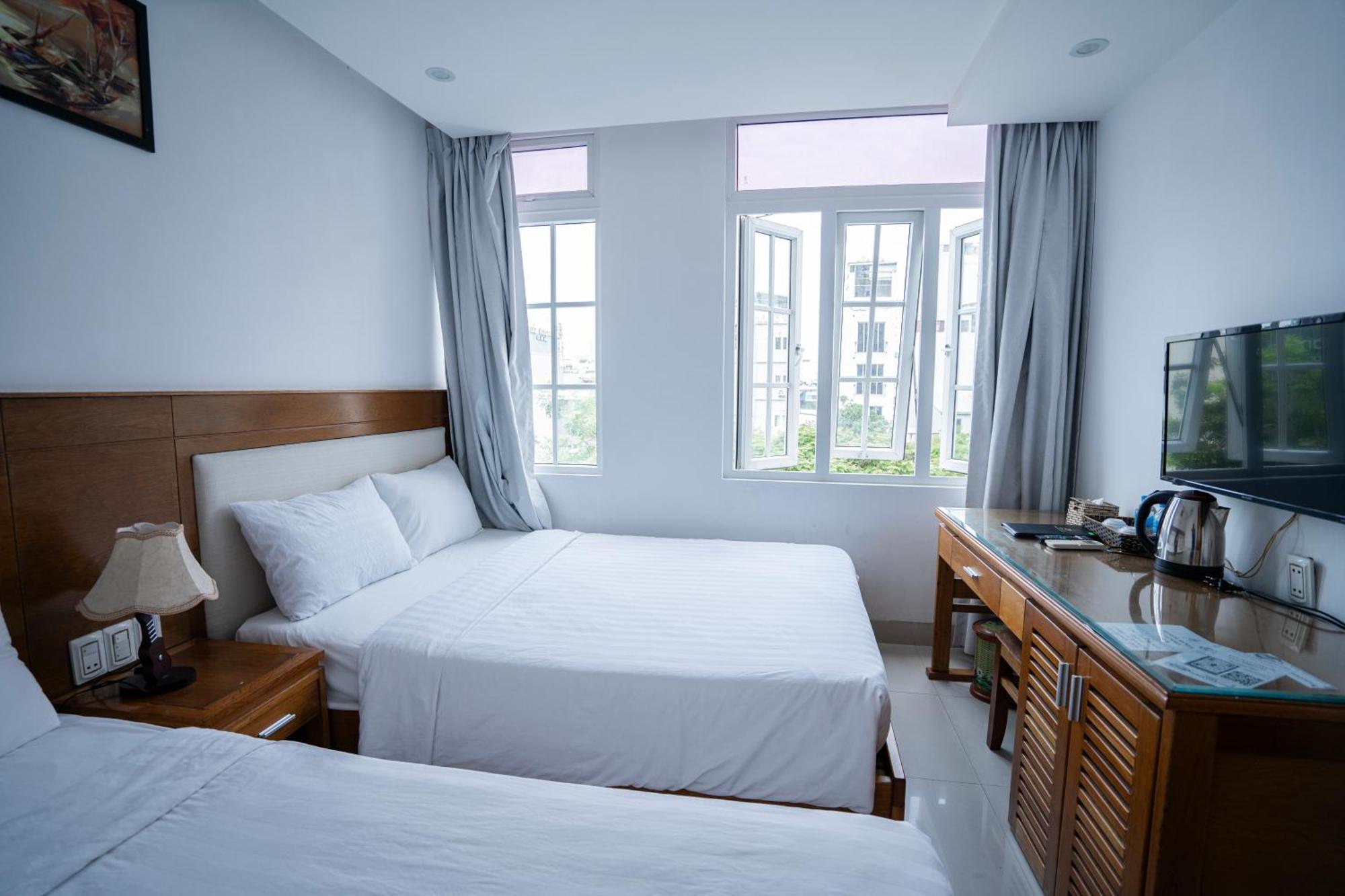 Sea Castle Hotel Da Nang Exterior photo