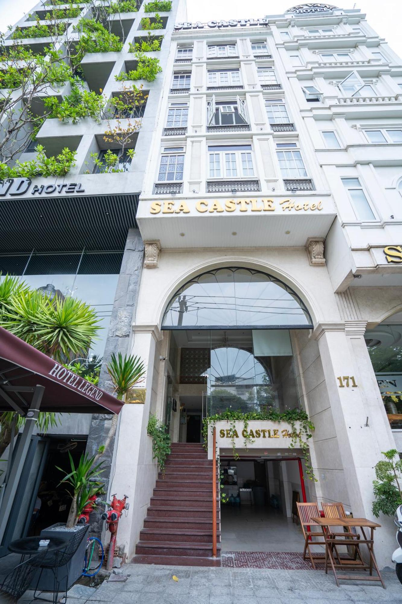 Sea Castle Hotel Da Nang Exterior photo